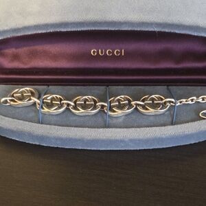 Gucci Silver-Tone Interlocking G Chain Bracelet. Only Worn Once!